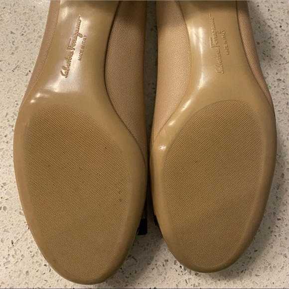 Salvatore Ferragamo color-block bow pumps - Picture 4 of 6